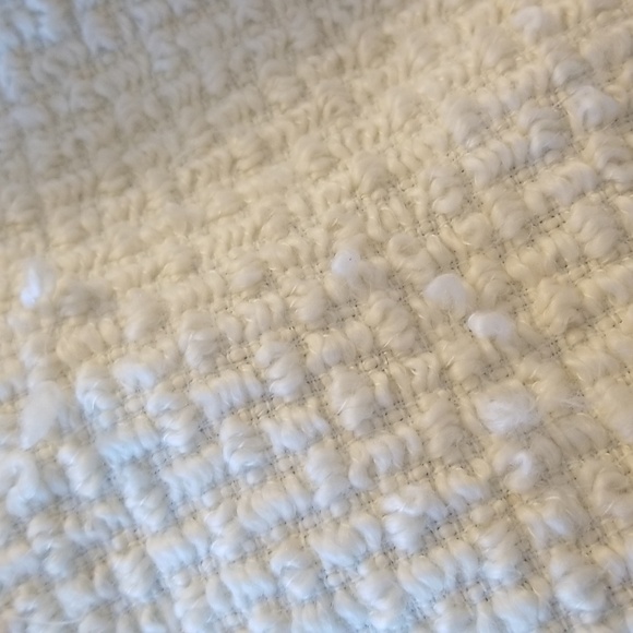 BCBG MAXAZRIA Womens Winter White Belted Short Coat Size Medium - Picture 13 of 13